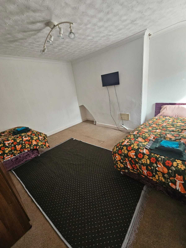 Room 2, Comfort and Leisure, Salford