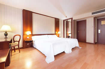 Others 2, Hotel Madrid Leganés Affiliated by Melia, Madrid
