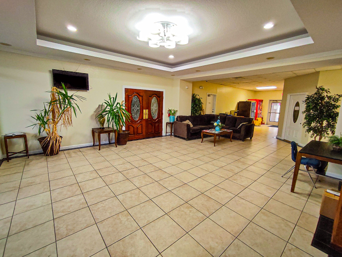 Public Area 3, Clover Inn & Suites, Caddo