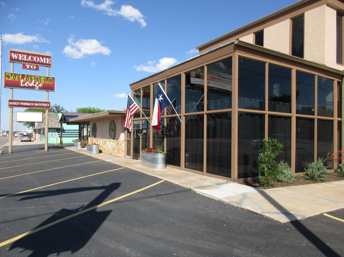 Exterior & Views 1, San Angelo Lodge, Tom Green