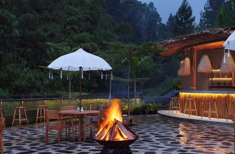 Food & Drinks 4, Joglo Ageng Guci Tegal, Tegal