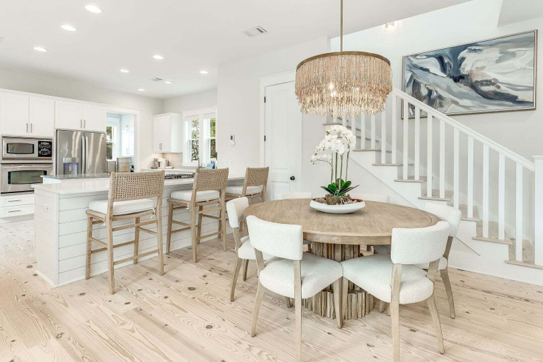Dining, Coastal Corner Cottage, Walton