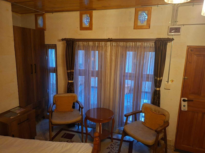 Room 3, Ela Sultan Han, Şehitkamil
