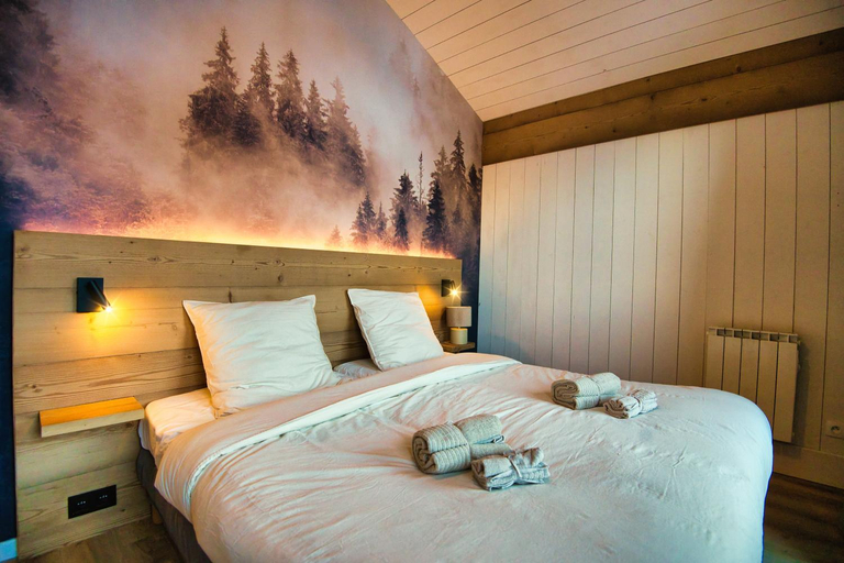 Bedroom 2, Chalet Perle, Savoie
