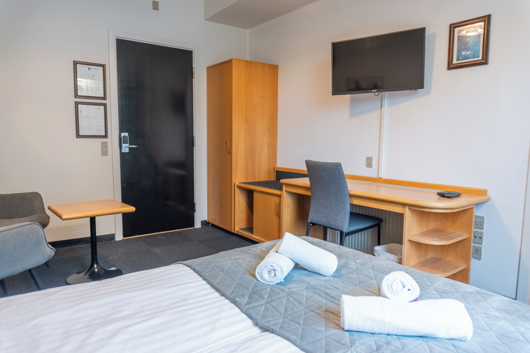 Bedroom 3, Hotel Assens, Assens