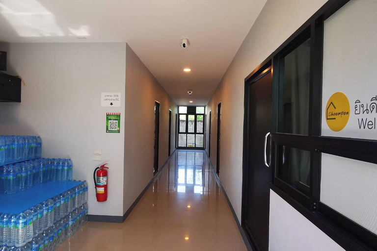Interior, C Park, Krathum Baen