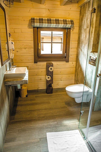 Bathroom 3, Western Camp Resort, Chrzanów