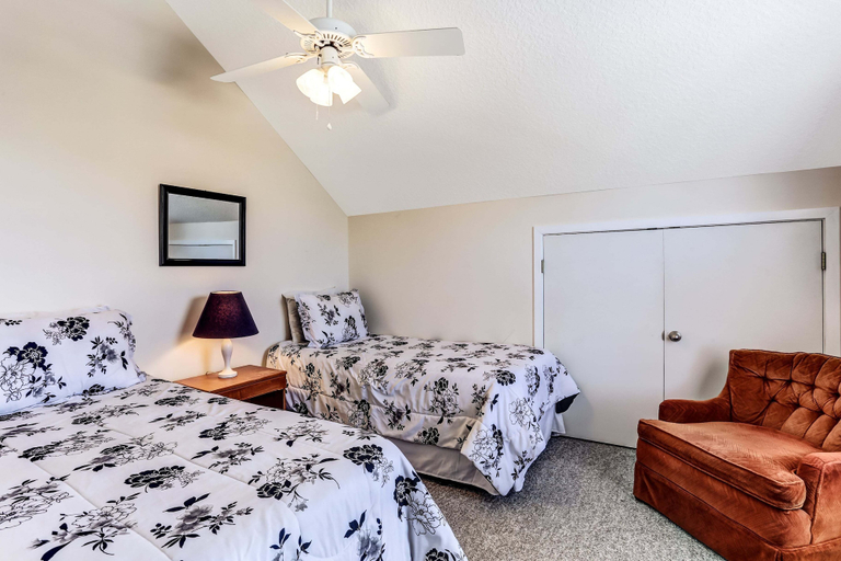 Interior 2, 812 S Fletcher Ave, Nassau