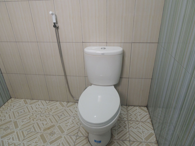 Bathroom 4, Penginapan Wardi Syariah Borobudur by Ndalem Beong, Magelang