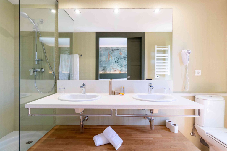 Bathroom, El Vilar de la Duquessa, Barcelona