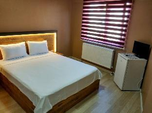 Others 4, ONKA OTEL, Merkez