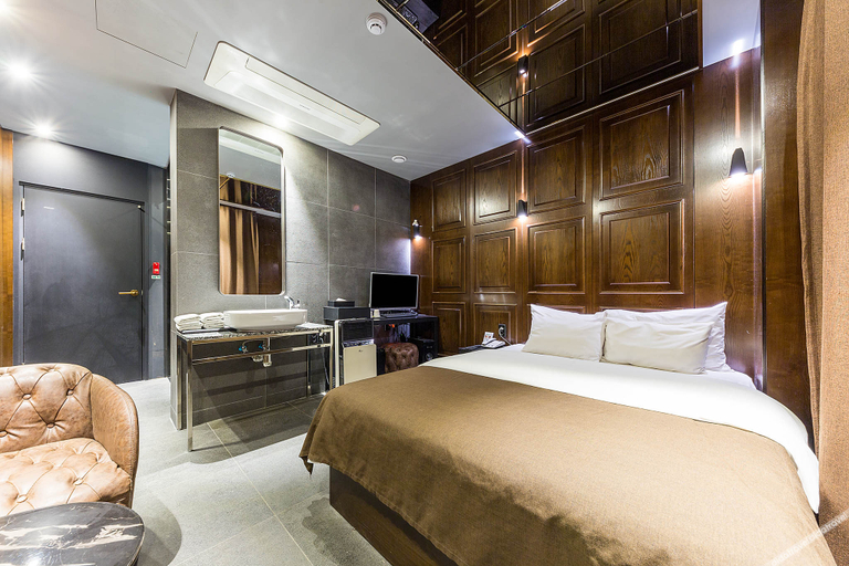 Bedroom 3, Cheonan A-Vant Hotel, Cheonan