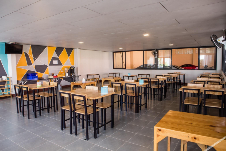 Food & Drinks 5, Nakarin Hotel, Muang Amnat Charoen