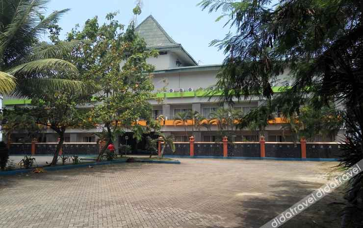 Exterior & Views 2, RedDoorz Plus near Pelabuhan Merak, Cilegon