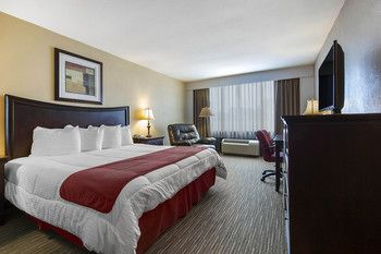 Others 3, Days Inn by Wyndham Pittsburg KS, Crawford