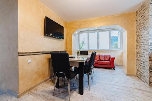 Others 3, Noua Oasis BNB with PARKING, Brasov