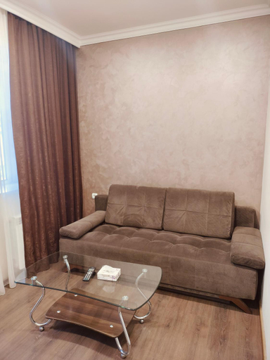 Others 4, Bagart Hotel