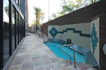 Others 2, Phoenix – Tempe Inn, Maricopa