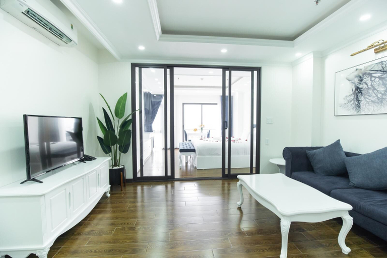 Others 5, Queenie Hotel, Hải An