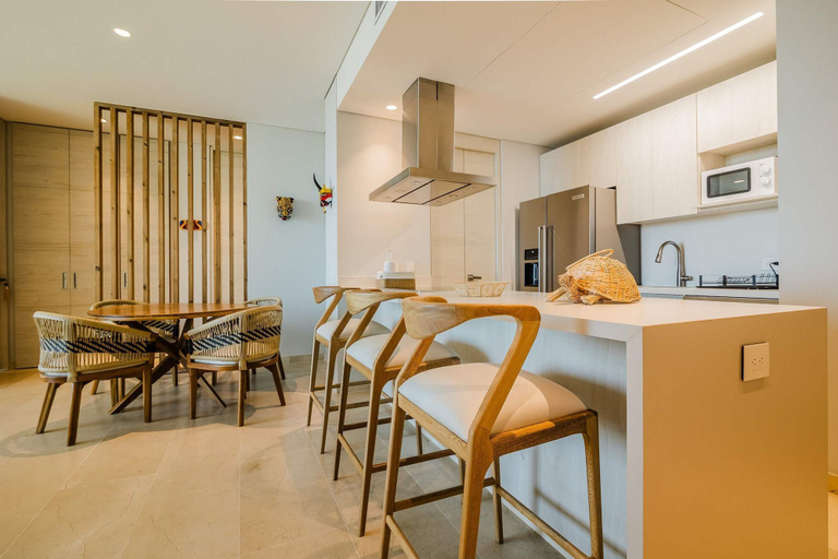 Room 3, 3-bedroom Apartment With Ocean Views in Baru, Cartagena de Indias
