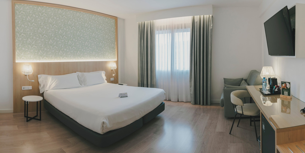 Bedroom 5, Hotel Sercotel Carlos III, Murcia