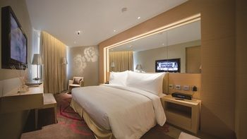 Others 4, Million Dragon Hotel (Formerly "Hotel Lan Kwai Fong Macau"), Makau