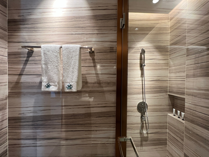 Bathroom 4, Zhuhai Hongsanyi Hotel, Zhuhai