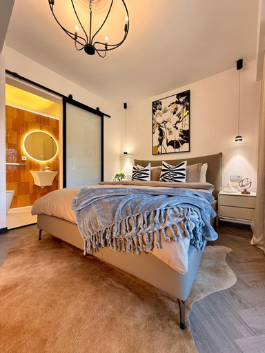 Bedroom 2, Greg Rooms, Sinaia