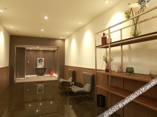 Others 4, Poli Yijin Hotel, Meishan