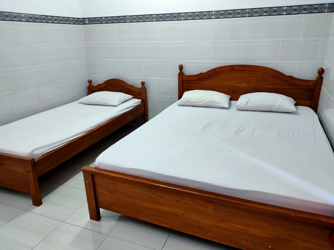 Bedroom 4, Hotel Keluarga Mekar Jaya Syariah Near UNS Solo, Karanganyar