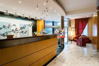 Others 4, Hotel Medinaceli, Barcelona