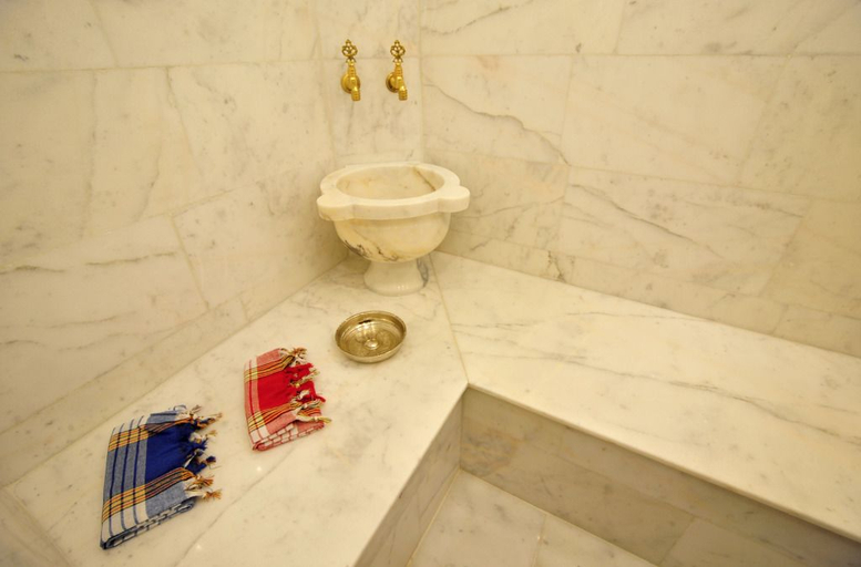 Bathroom 5, Butik Rafo Otel, Merkez
