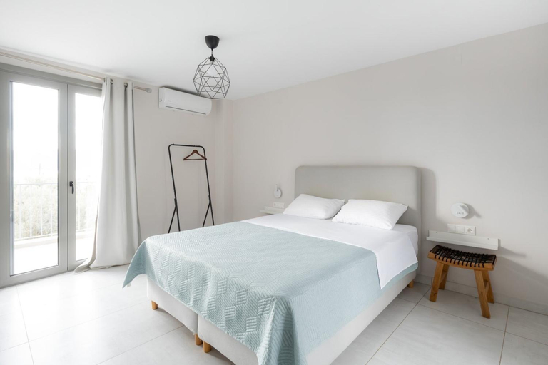 Others 5, DION APARTMENTS, West Greece