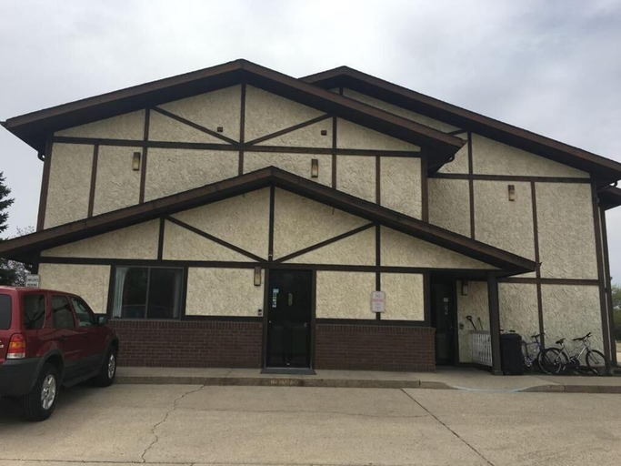 Exterior & Views, Prairie Rose inn, Lamoure