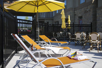 Others 5, Quality Inn and Suites Petawawa, Renfrew