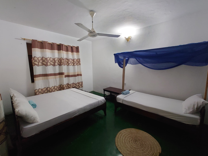 Bedroom 3, Flamingo Guest House, Mjini