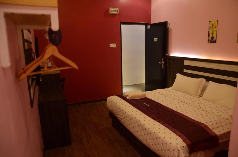 Bedroom 3, Hotel Premium, Kinta