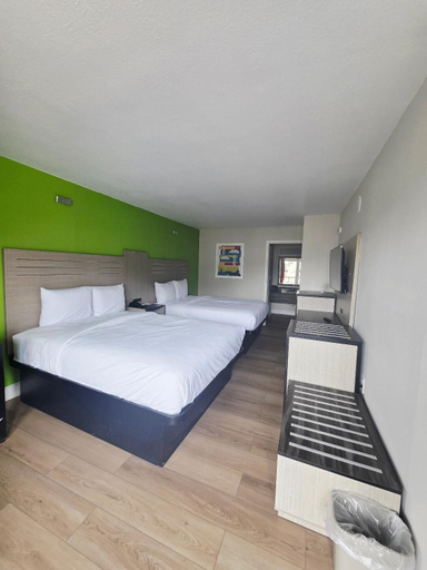 Bedroom 3, Park Inn by Radisson, Pigeon Forge South, Sevier