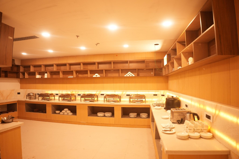 Restaurant 4, Hibiscus Elite Hotel, Gautam Buddha Nagar