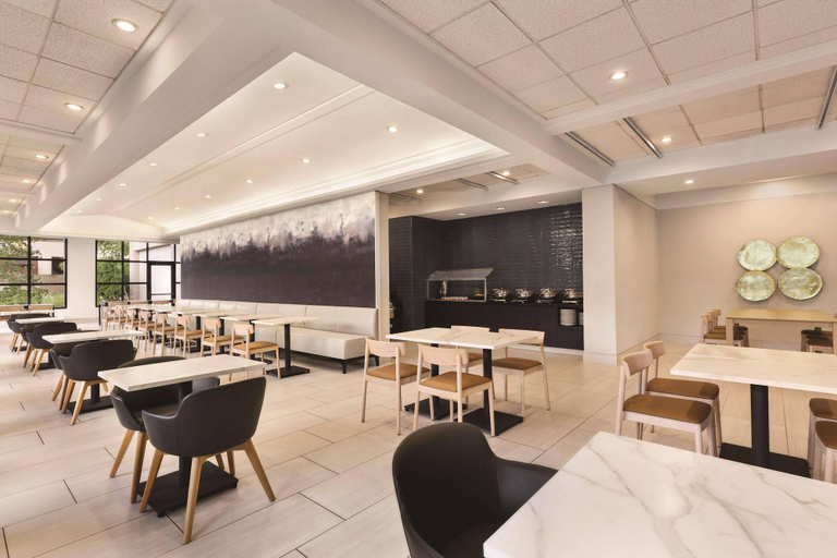 Food & Drinks 5, Radisson Hotel Seattle Airport, SeaTac