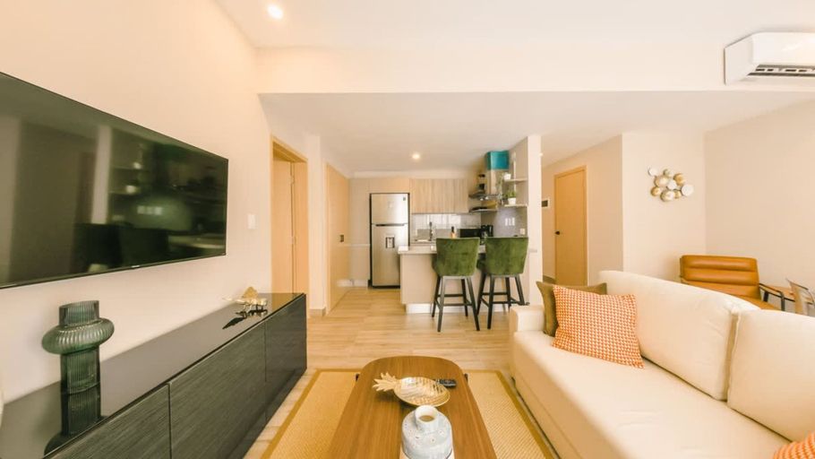 Room 2, Regatta Living Ii - 703, Distrito Nacional