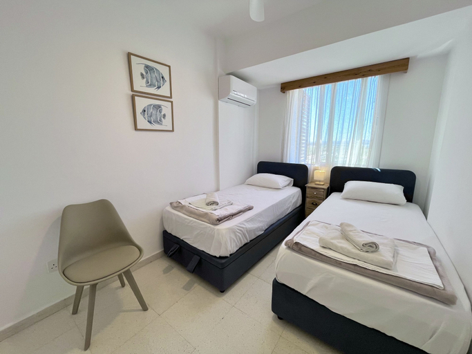 Room 2, 39 LCA - Stay Makenzie View Apartment, Larnaca