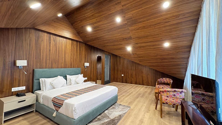 Room 3, EMROZ BY KINGS RESORT, Anantnag