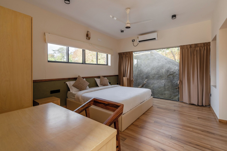 Room 5, Fika, Krishnagiri