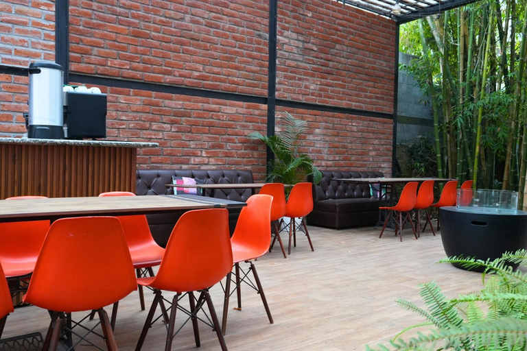 Food & Drinks 5, 593 Hotel Boutique Banos, Baños