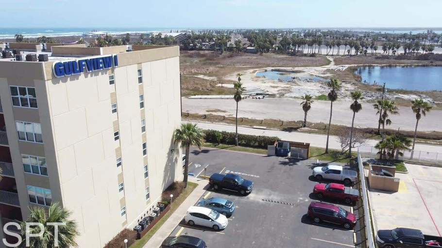 Exterior 4, Beach Access Condo - Pool - Hot Tub With BBQ, Cameron