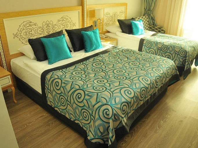Bedroom 3, Crystal Waterworld Aqua Collection - All Inclusive, Serik