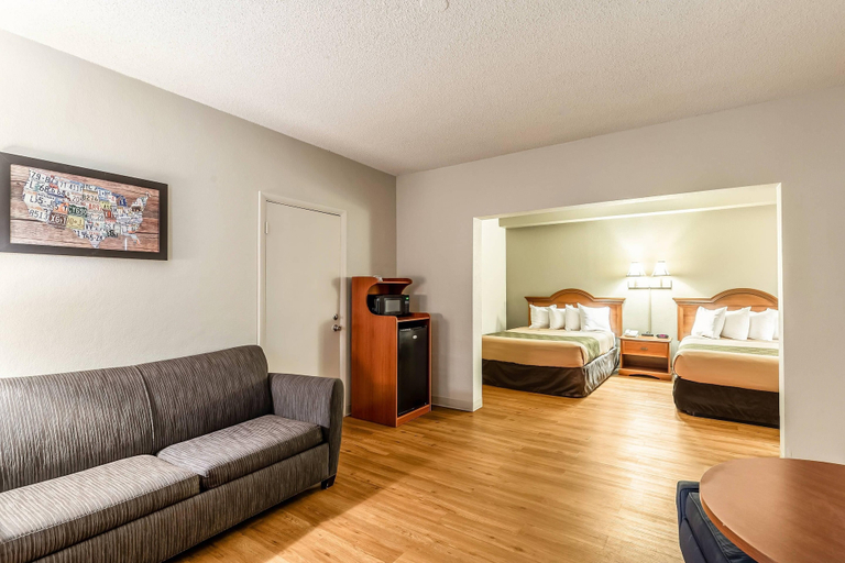 Bedroom 3, Econo Lodge Lake City-North, Columbia