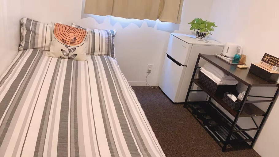 Bedroom 3, Sunnice Hostel, Osaka