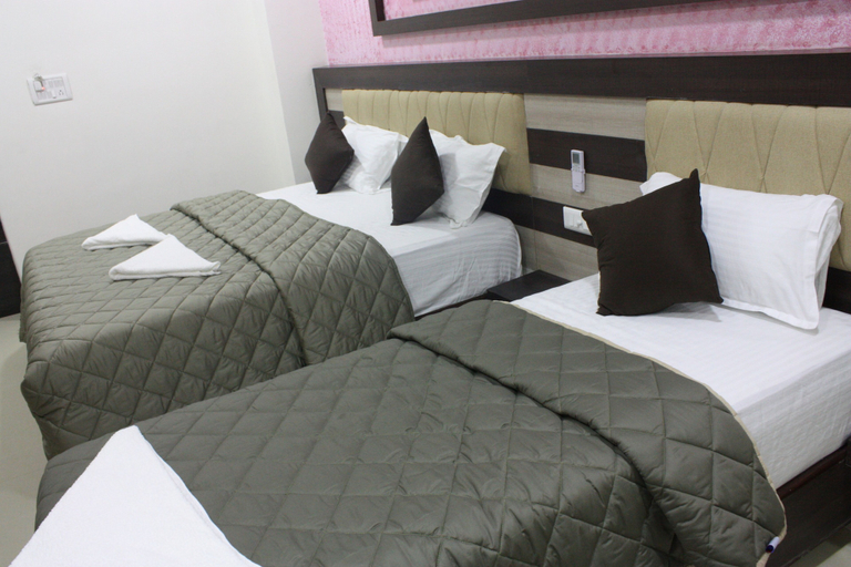 Bedroom 3, Hotel Vijay Park, Tiruvannamalai